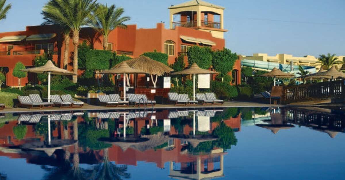 Ein Foto vom Pool im Coral Sea Holiday Village Red Sea