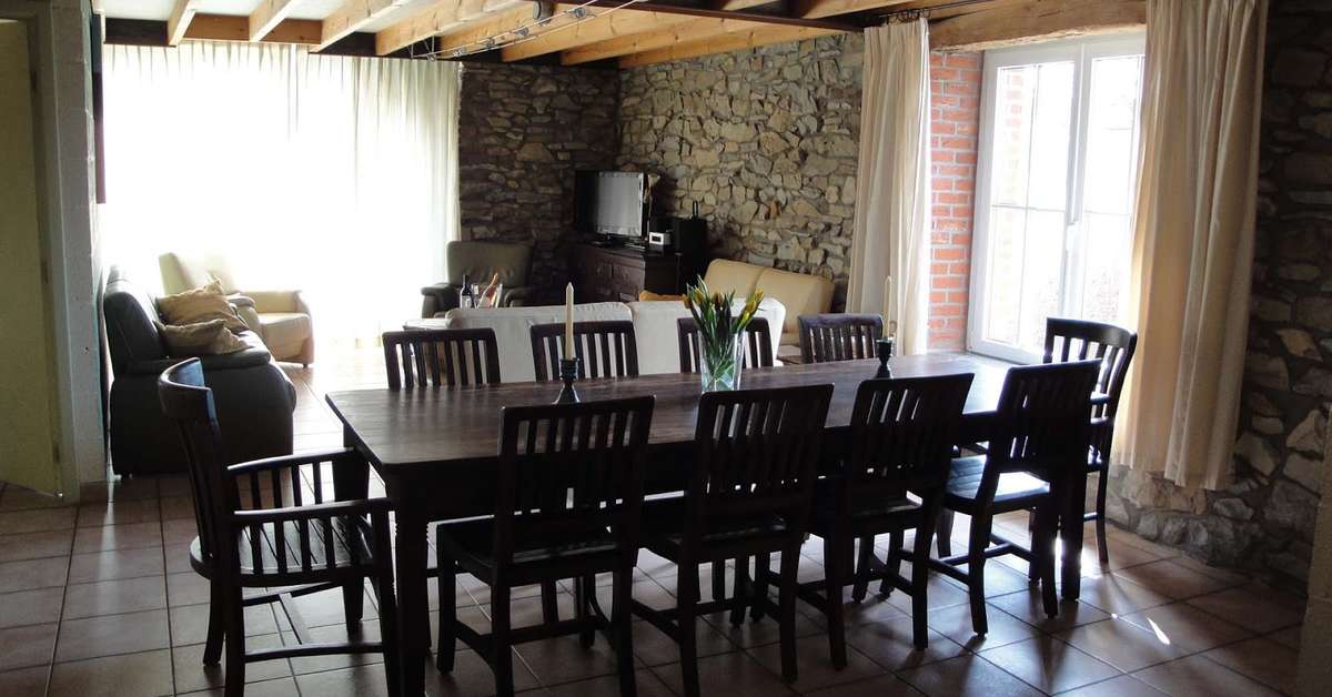 Een foto van het interieur van Domaine De L'Alu