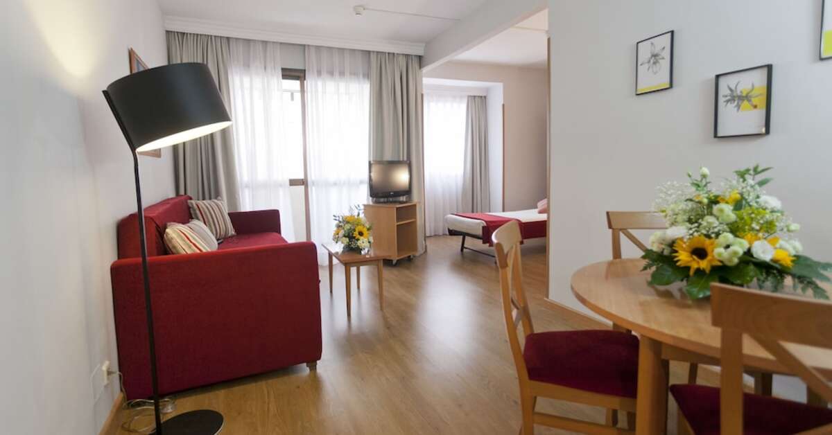 Een foto van Muralto Madrid Princesa