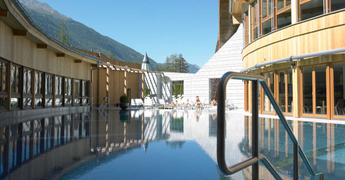 Een foto van het zwembad bij Aqua Dome Thermenhotel