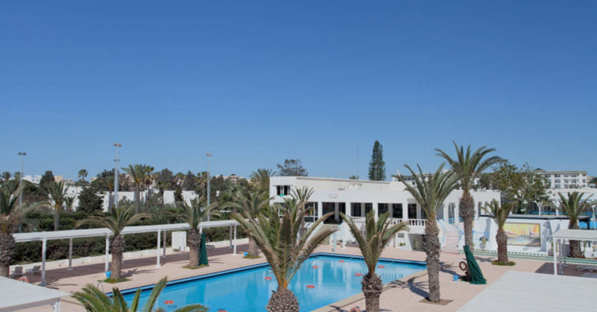 Een foto van het zwembad bij El Mouradi Club Selima