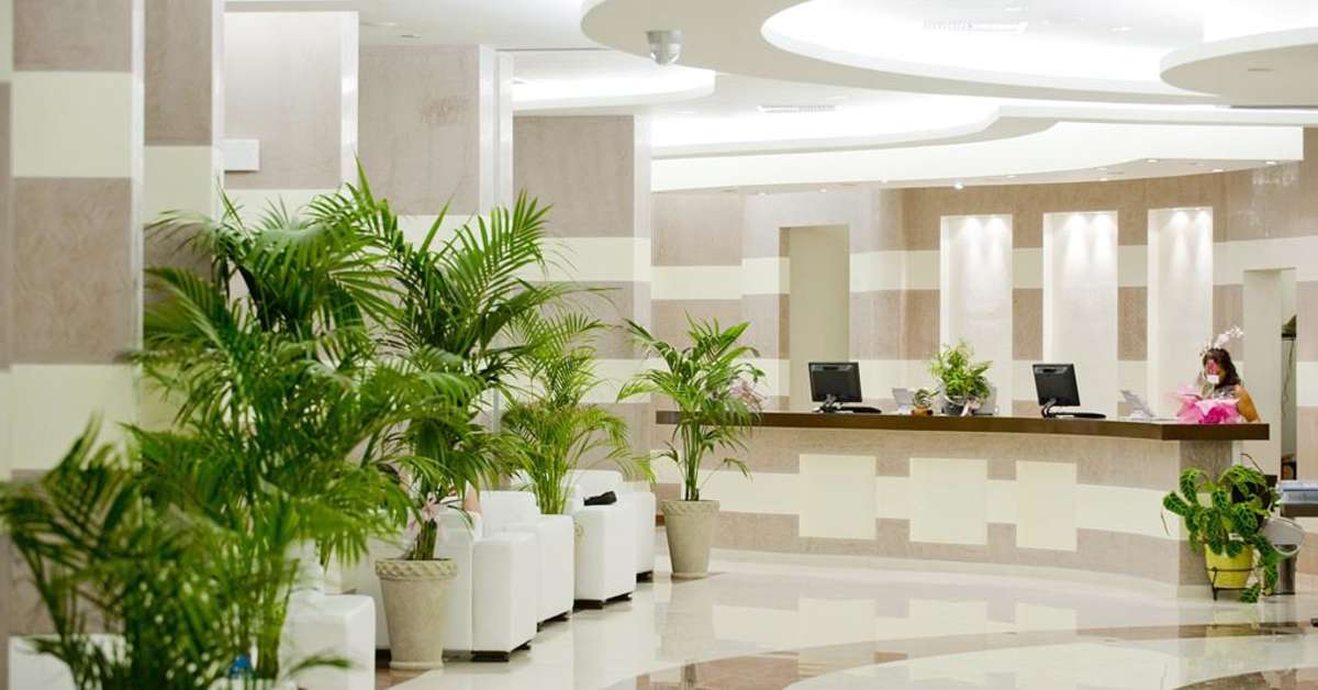 Een foto van het interieur van Konstantinos Palace