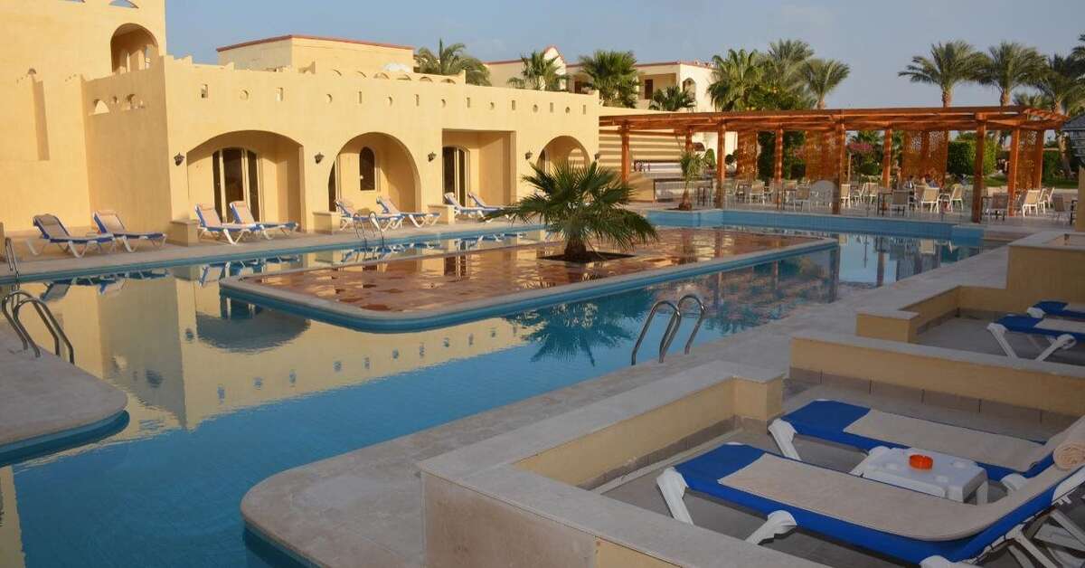 Een foto van Romance Regency Club