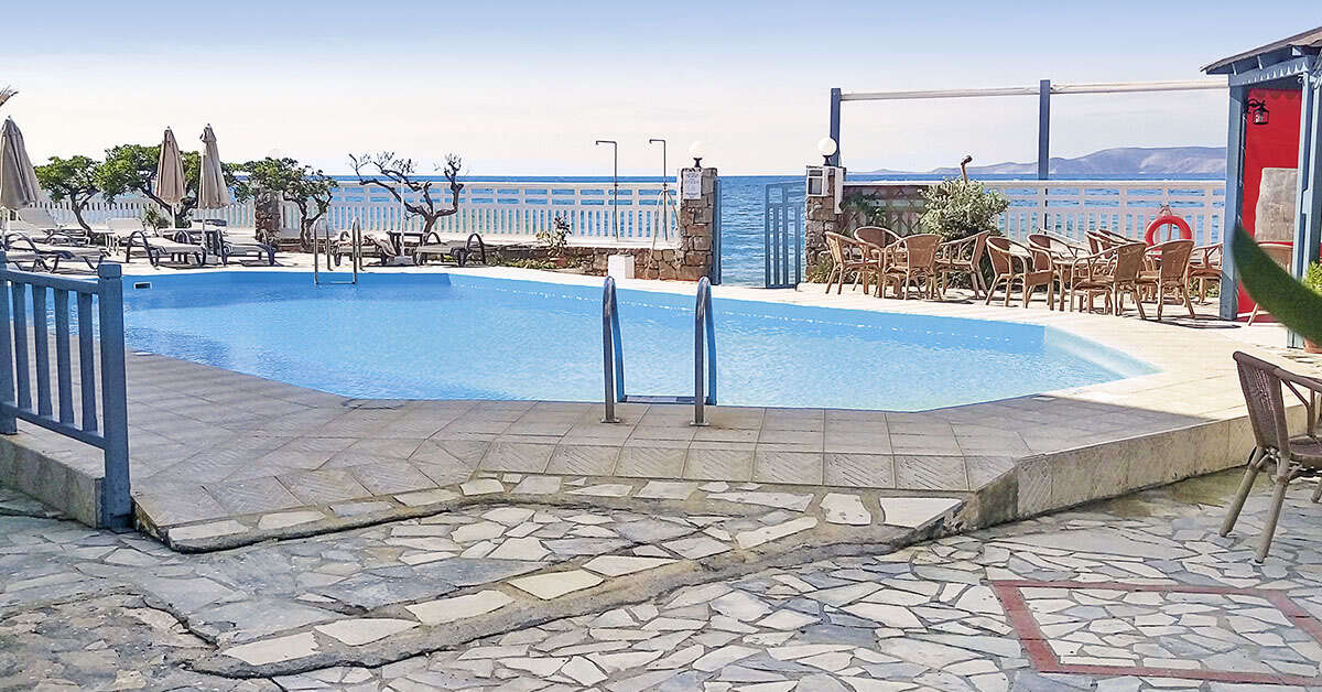 Een foto van het zwembad bij Sunset Beach Hotel
