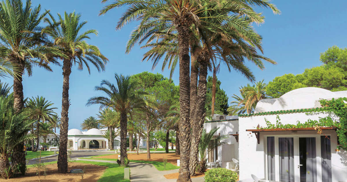 Een foto van het terras bij Monarque Club Rivage Monastir