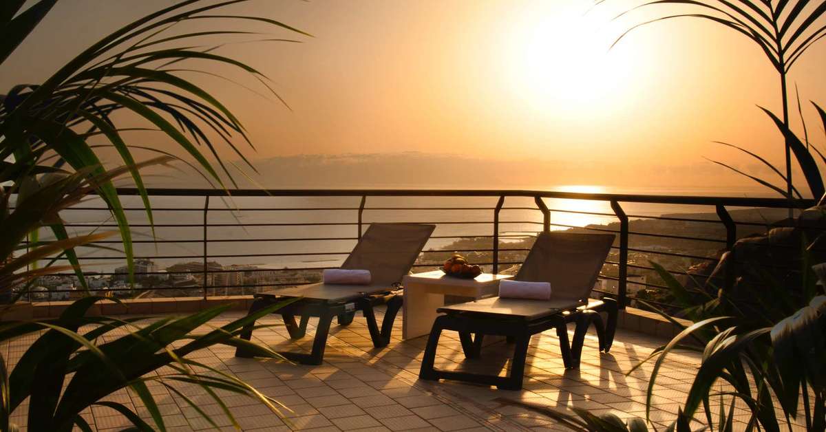 Een foto van het terras bij Kn Panoramica Aparthotel