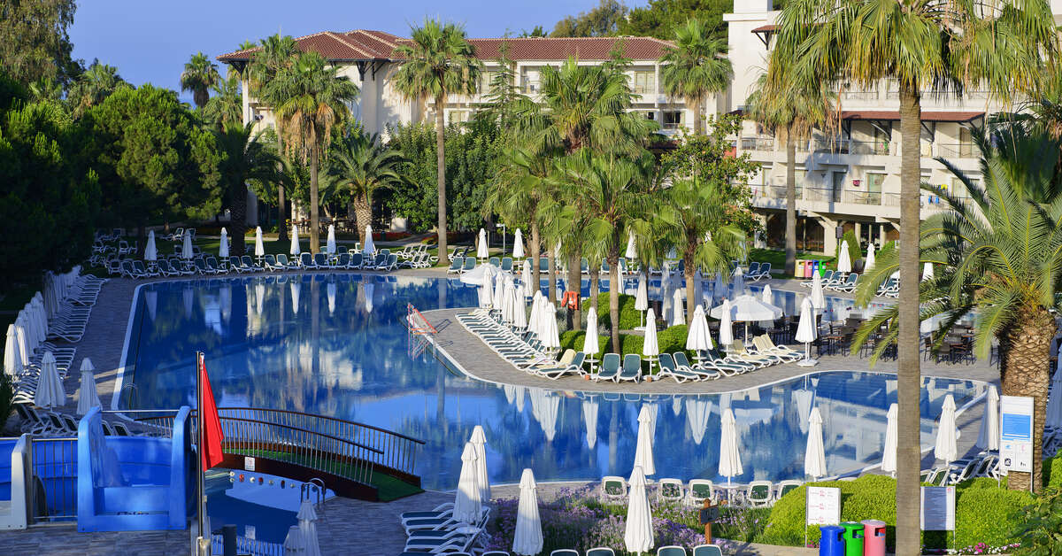 Ein Foto vom Pool im Barut Hemera Resort & Spa