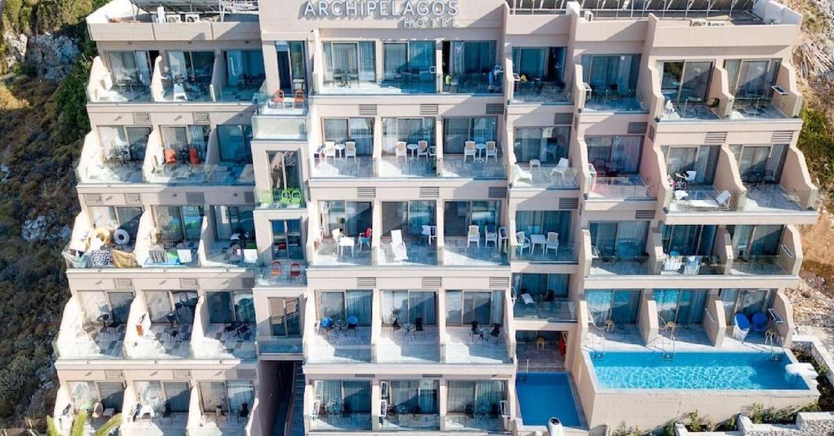 Een foto van het zwembad bij Hotel Archipelagos