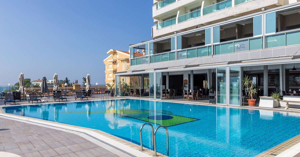 Een foto van het zwembad bij Elite World Kusadasi