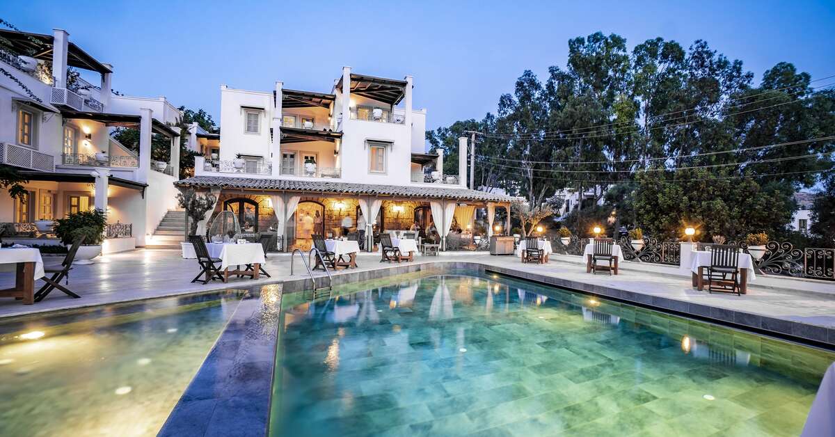 Een foto van het zwembad bij Manzara Boutique Hotel