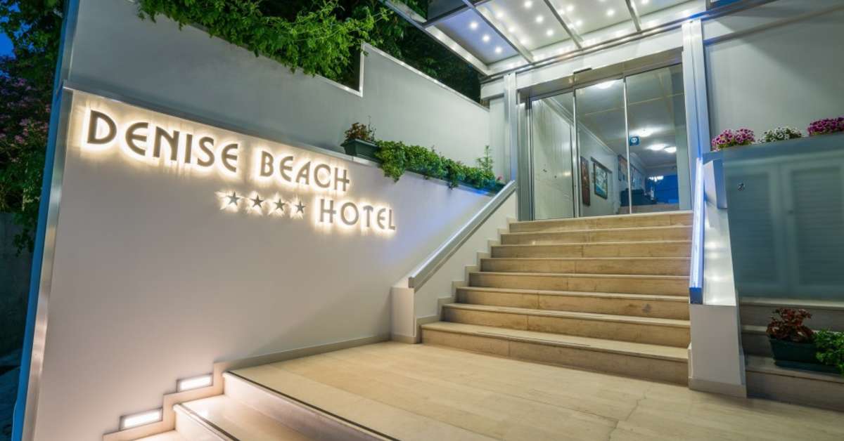 Ein Foto von der Außenansicht des Denise Beach