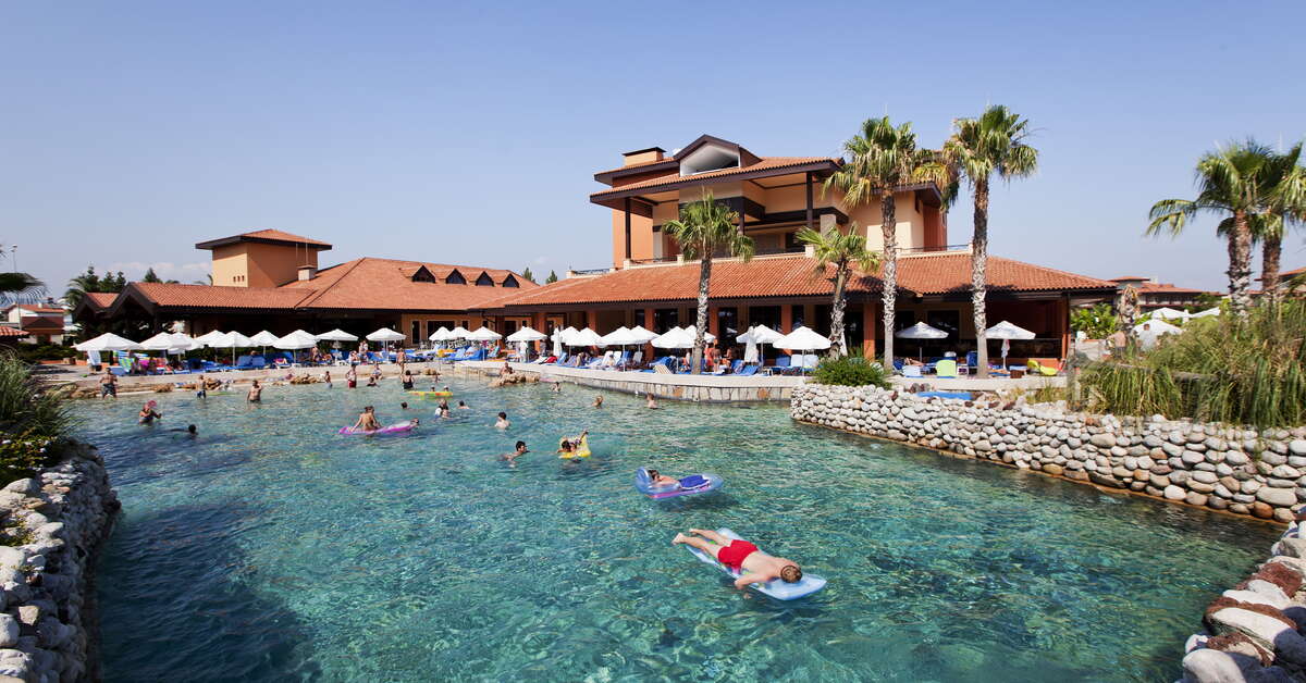 Ein Foto vom Pool im Club Grand Aqua