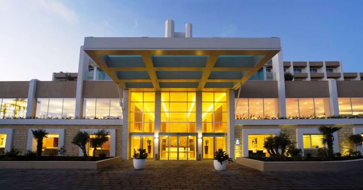 Een foto van de buitenkant van Salini Resort