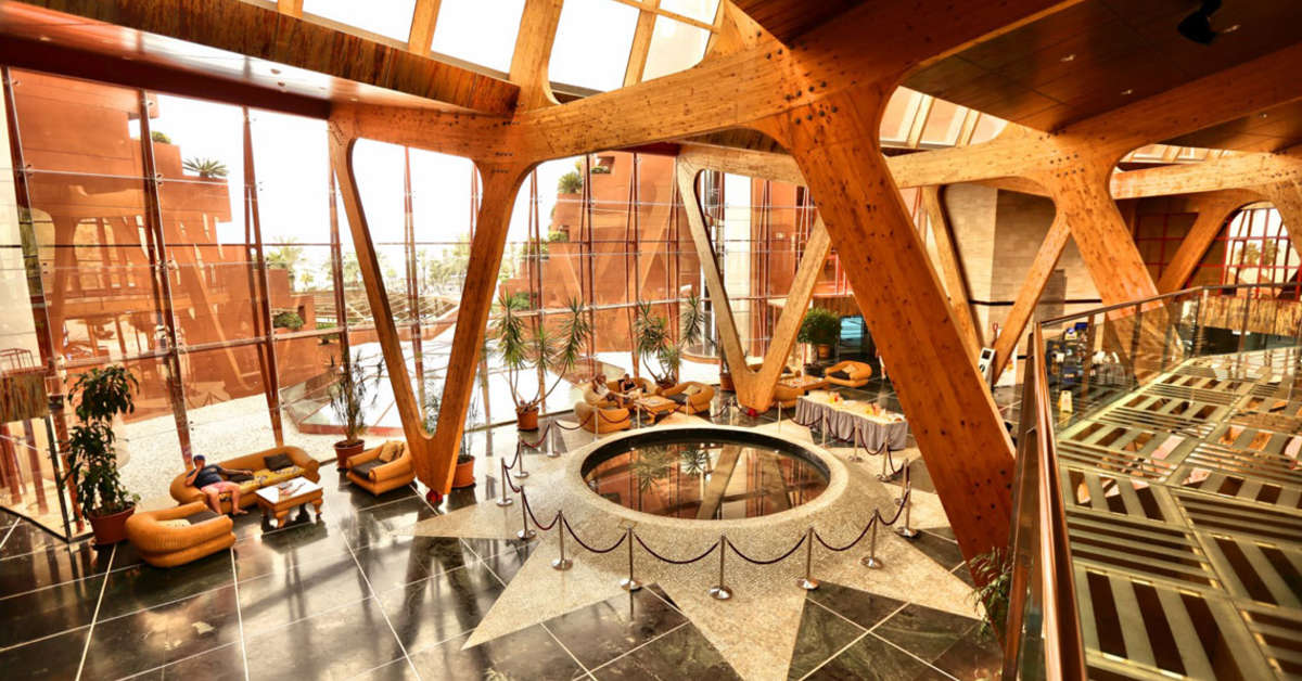 Een foto van het interieur van Holiday World Resort