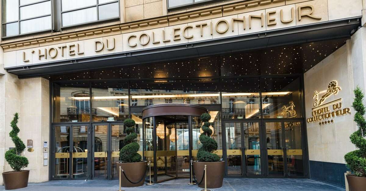 Een foto van de buitenkant van Hotel du Collectionneur