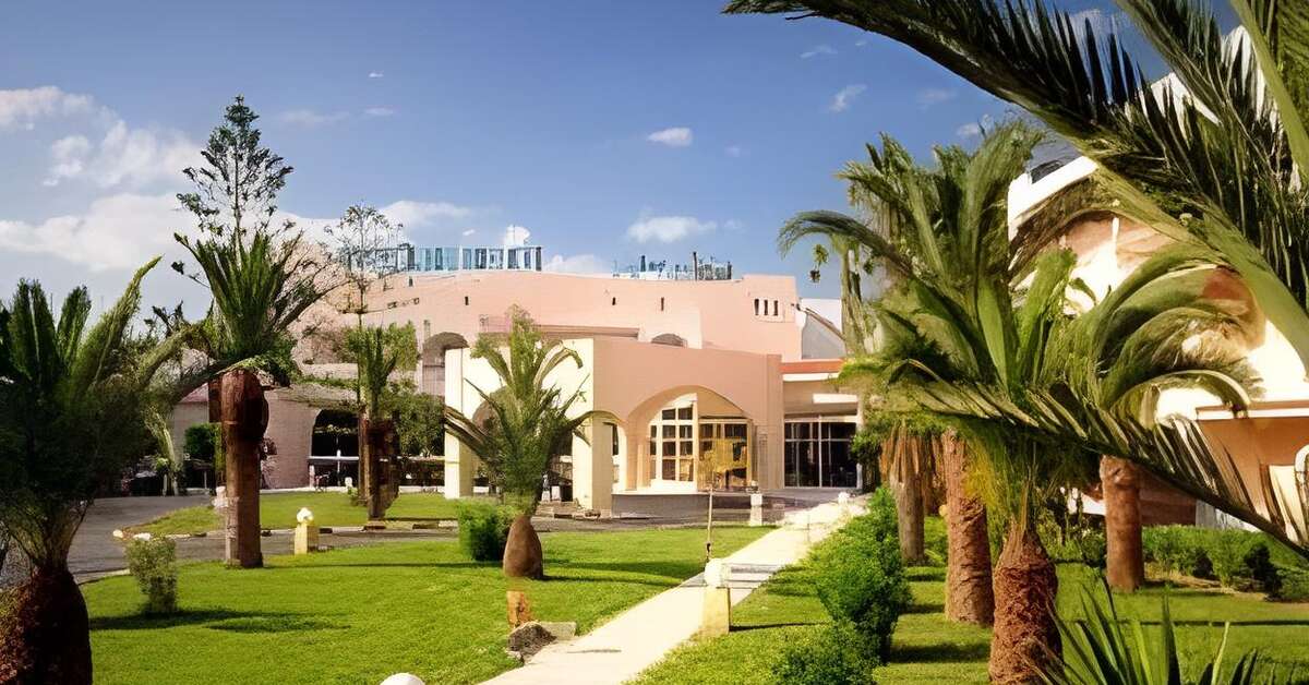 Ein Foto vom Innenbereich im Le Soleil Abou Sofiane Hotel