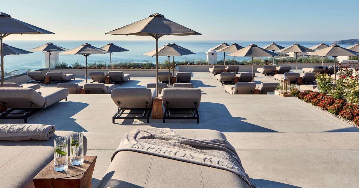 Ein Foto von der Terrasse im Esperos Village Blue & Spa