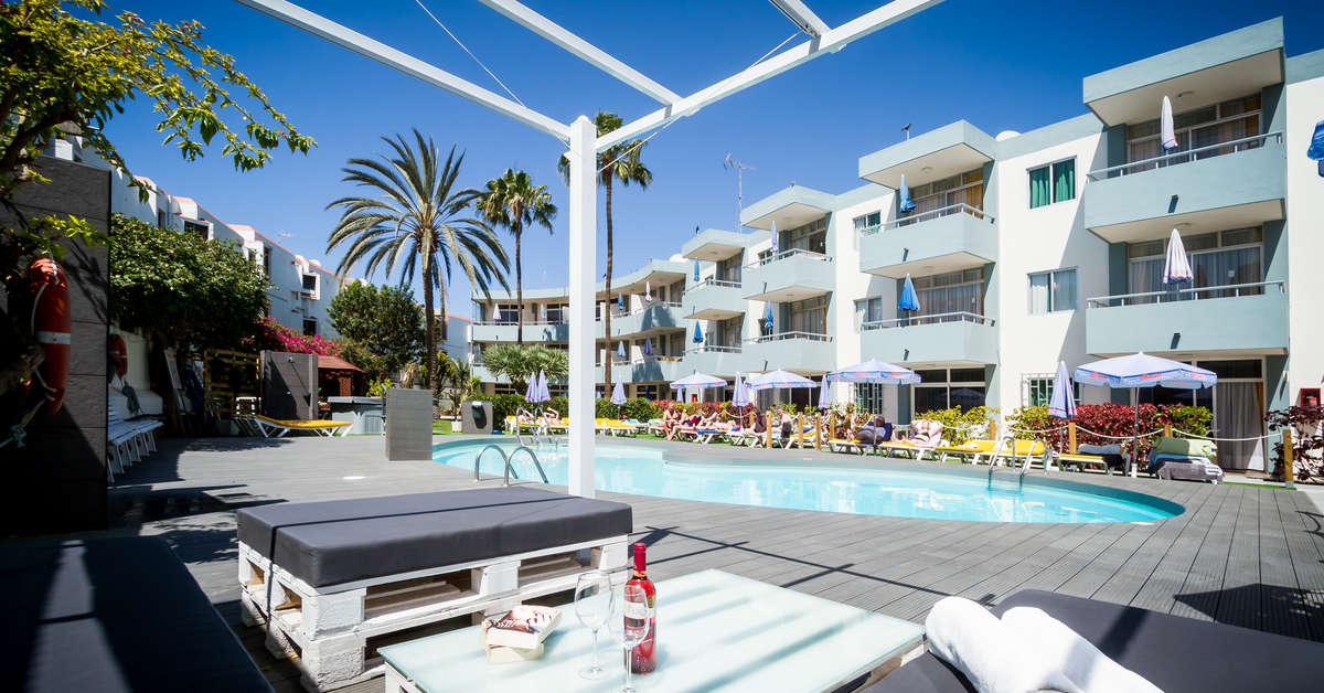 Een foto van het terras bij Hotel Nara