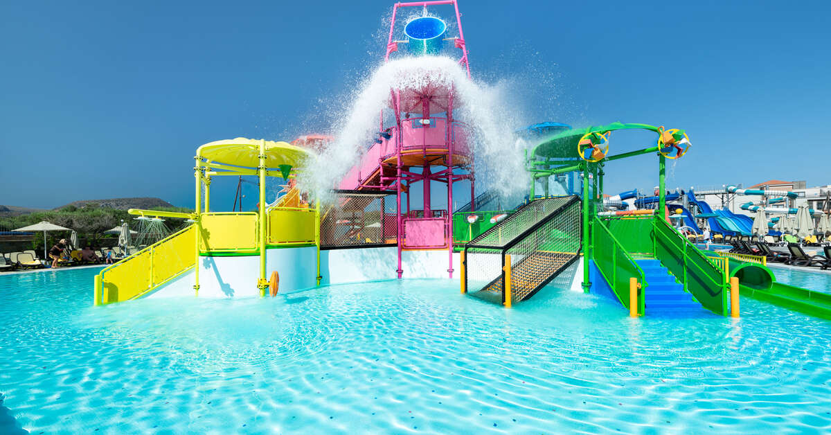 Een foto van het zwembad bij Lyttos Beach