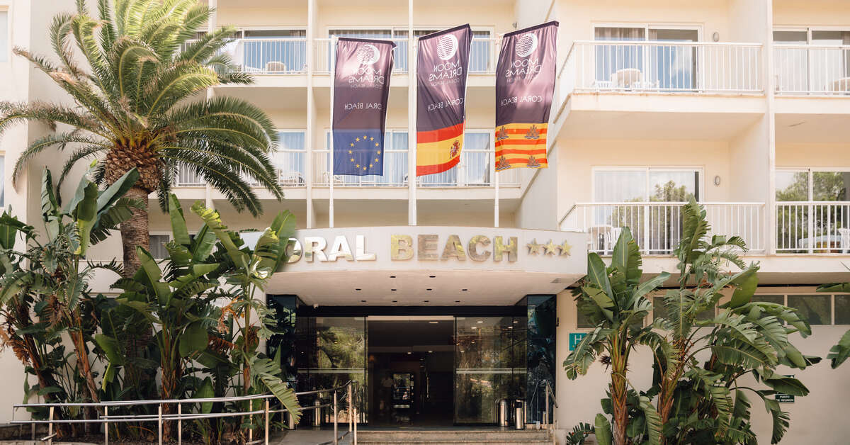 Een foto van Blue Sea Coral Beach
