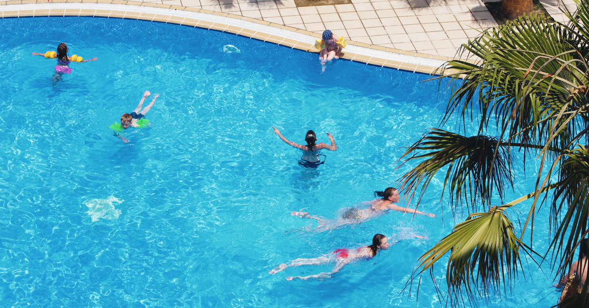 Een foto van het zwembad bij Appartementen Pins Platja