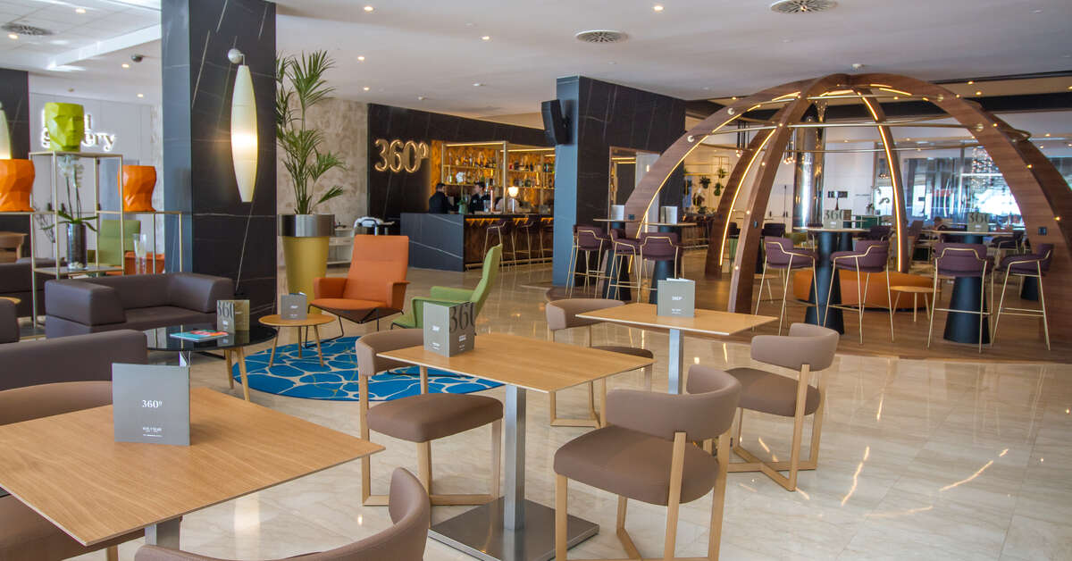 Een foto van het interieur van Solymar Gran Hotel