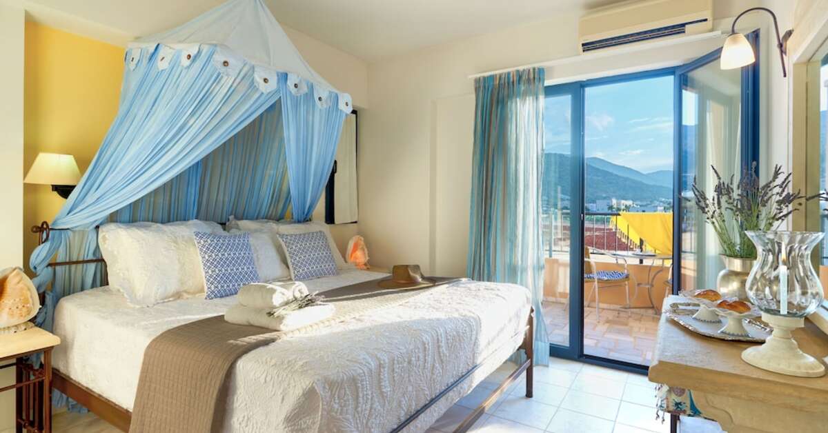 Ein Foto Golden Bay Hotel