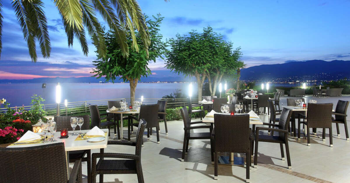 Een foto van Messinian Bay Hotel