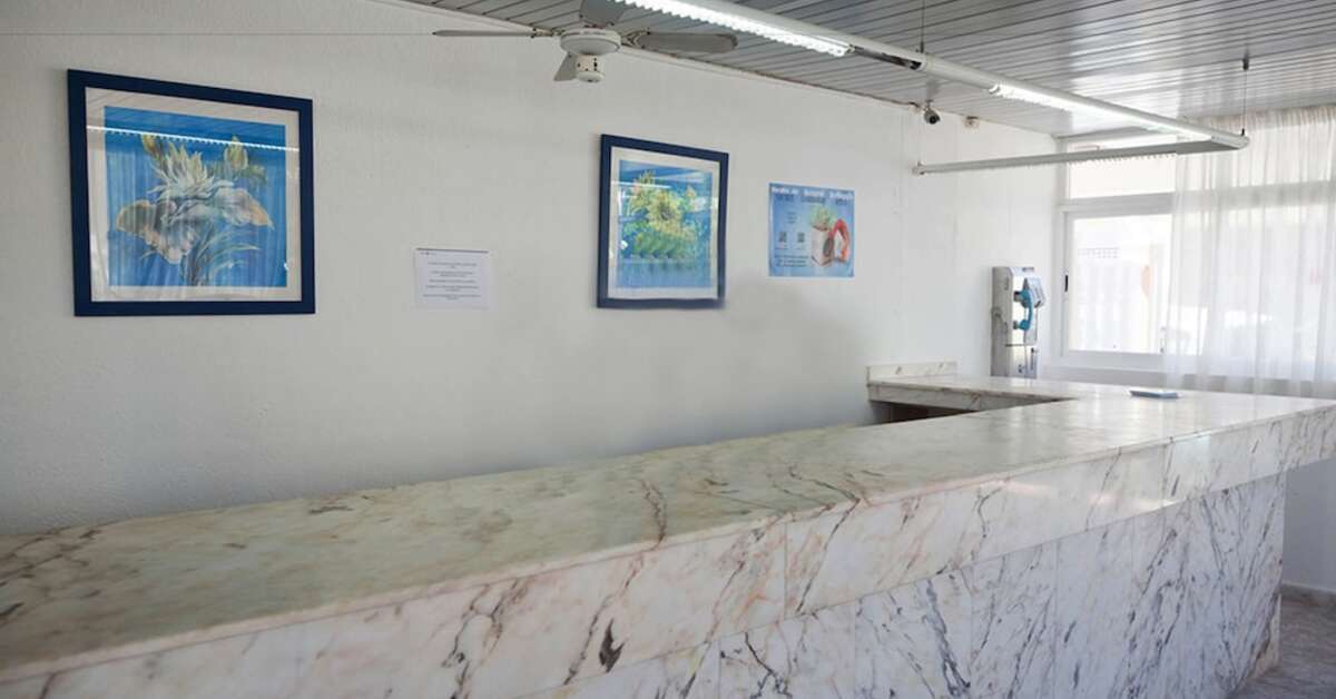 Een foto van het interieur van Central City