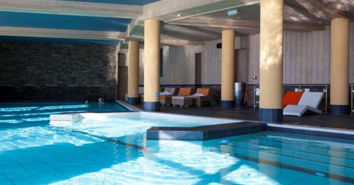 Een foto van het zwembad bij Pierre & Vacances Residence Premium L'Amara