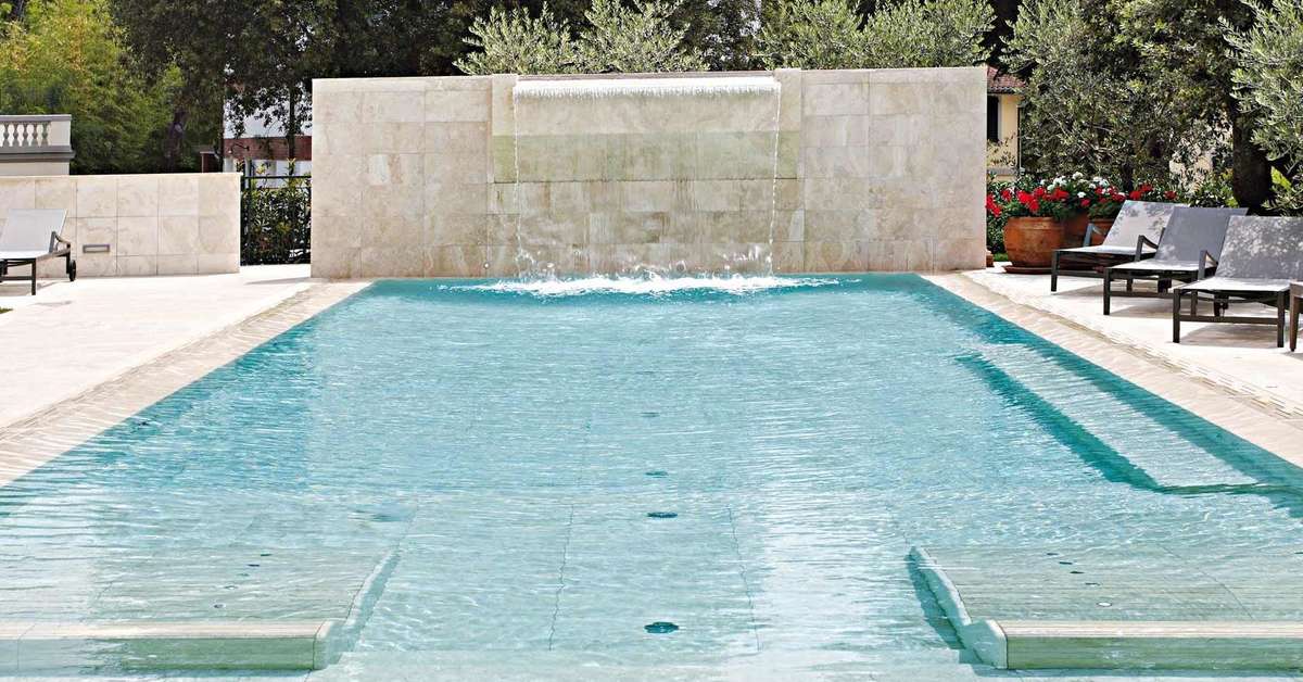 Een foto van het zwembad bij Grand Hotel Croce di Malta