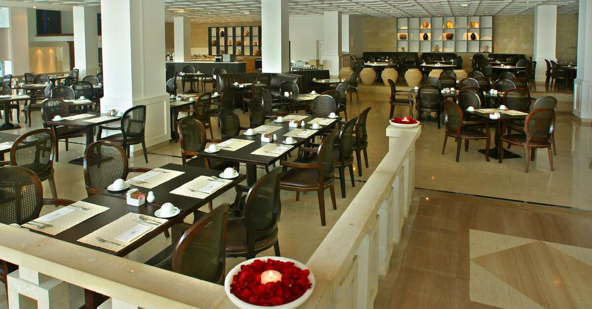 Een foto van de faciliteiten bij Grecian Park Hotel
