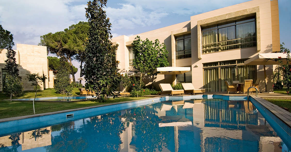 Ein Foto vom Pool im Gloria Serenity Resort