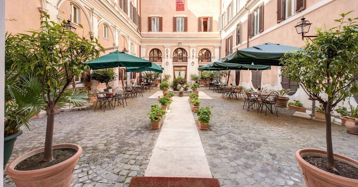 Ein Foto von der Terrasse im Antico Palazzo Rospigliosi