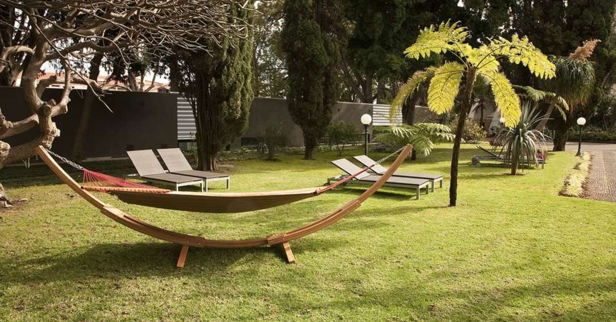 Een foto van het terras bij Quintinha Sao Joao