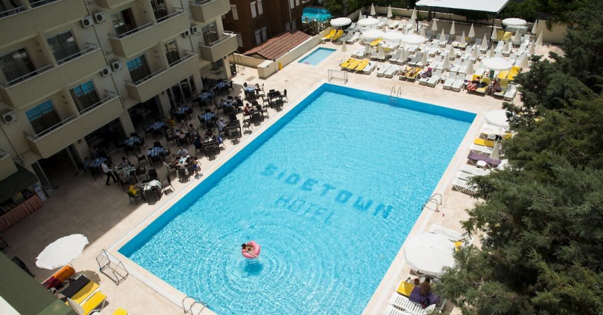 Een foto van het zwembad bij Sun Beach Hill
