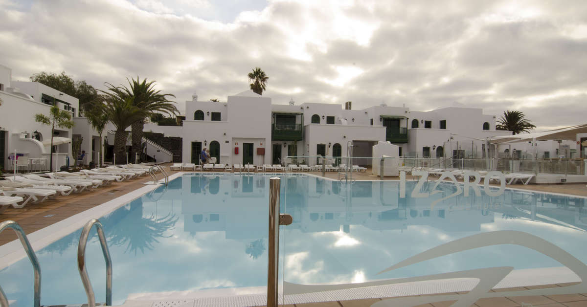 Ein Foto vom Pool im Gloria Izaro Club Hotel
