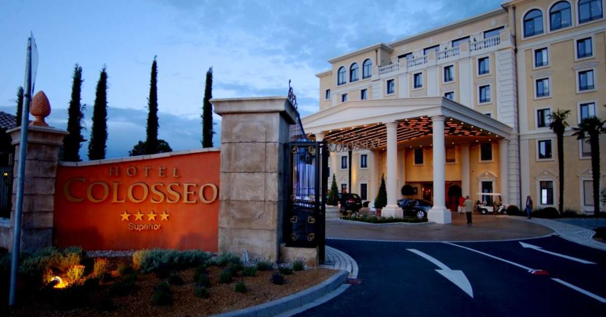 Ein Foto Hotel Colosseo
