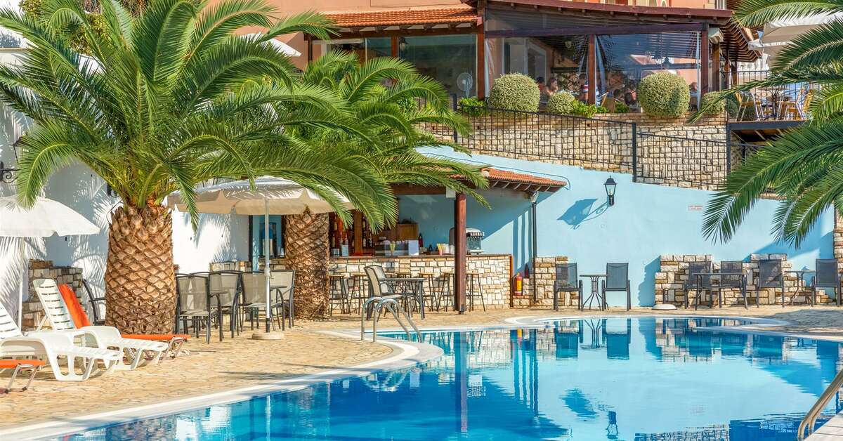 Een foto van het zwembad bij Lido Corfu Sun Hotel