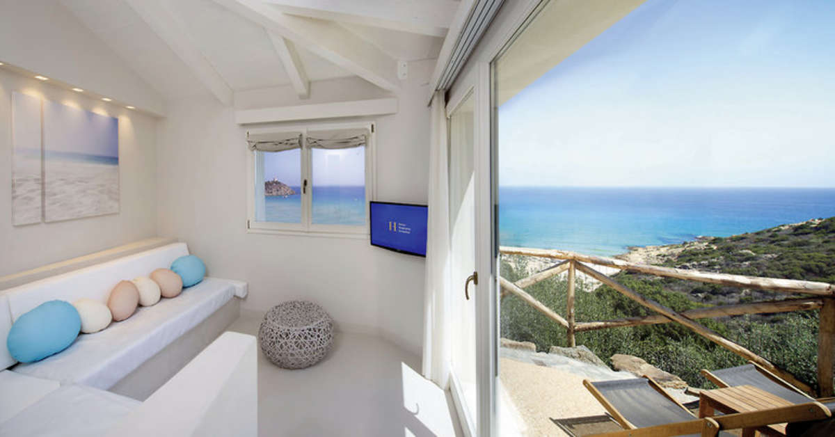 Een foto van Baia di Chia Resort Sardinia Curio Collection by Hilton