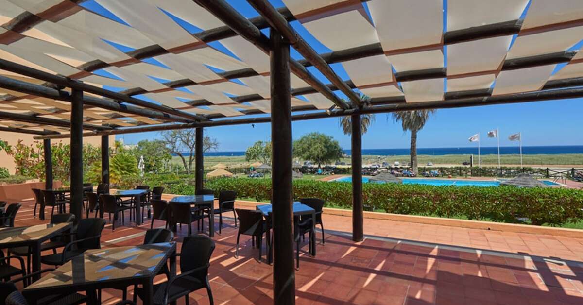 Ein Foto von den Einrichtungen im Meia Praia Lagos Beach Club Apartments