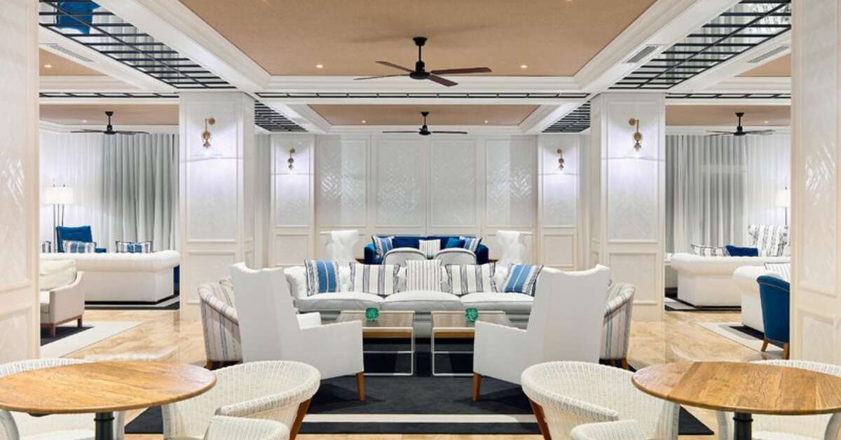 Een foto van het interieur van H10 Delfin