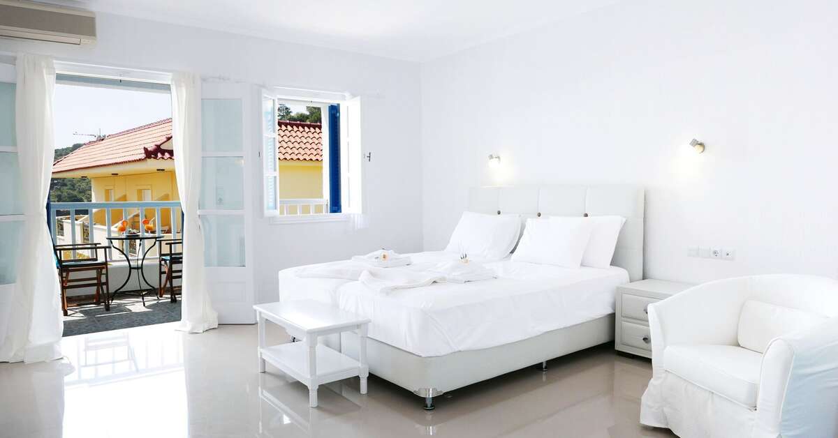 Een foto van Limnionas Bay Village
