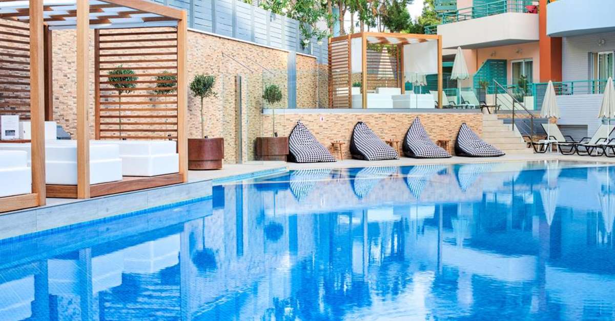 Een foto van het zwembad bij Bio Suites Hotel