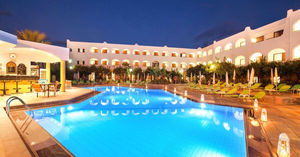 Een foto van het zwembad bij Malia Holidays