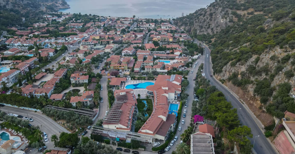Een foto van het zwembad bij Montebello Resort