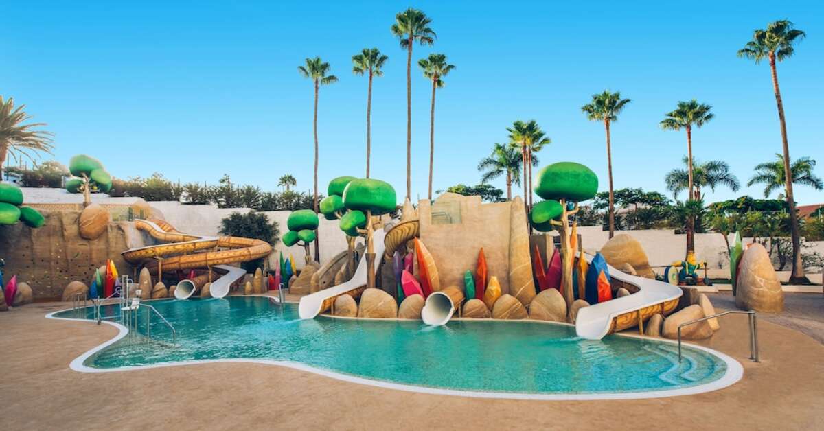 Een foto van het zwembad bij Iberostar Waves Bouganville Playa