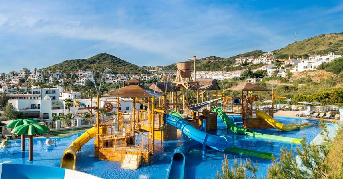 Een foto van Fergus Club Carema Splash
