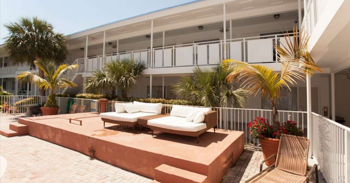 Een foto van Collins Hotel