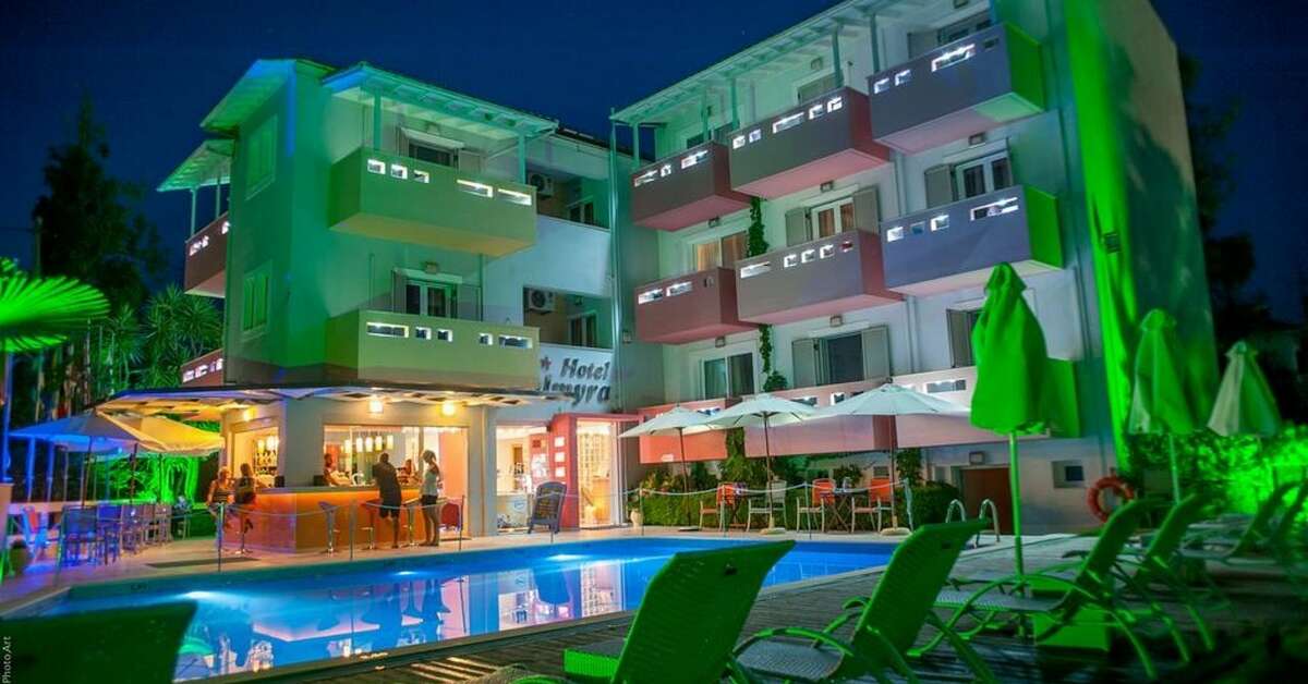 Een foto van het zwembad bij Hotel Palmyra Nidri